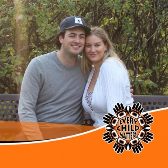 Meet your Posher, Michaela - Picture 1 of 1